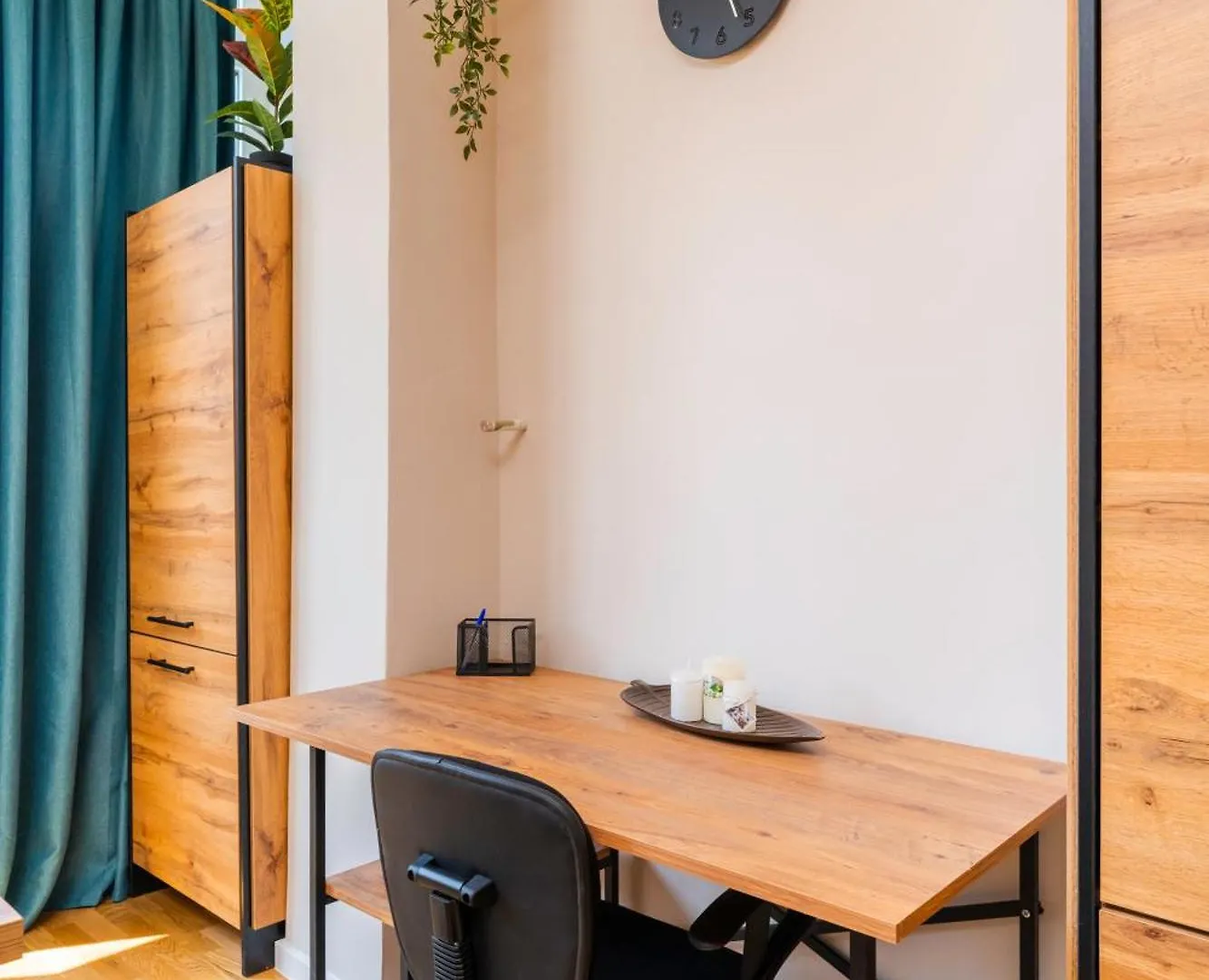 Spacious 2Bd Near Ndk With Workspace Sofia Apartment